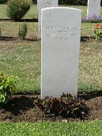 Heliopolis War Cemetery - Kamar Ben Abdesselem, 